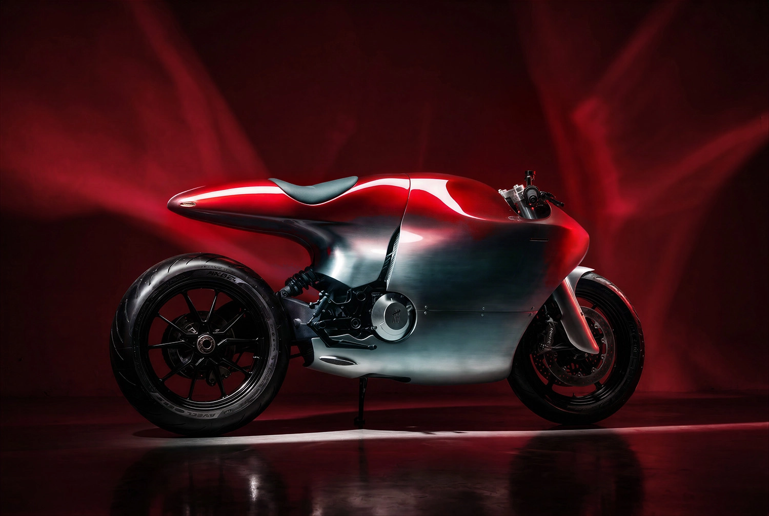 Bandit9 (RED) 800 — Ducati ради благого дела Bandit9 (RED) 800 — Ducati ради благого дела