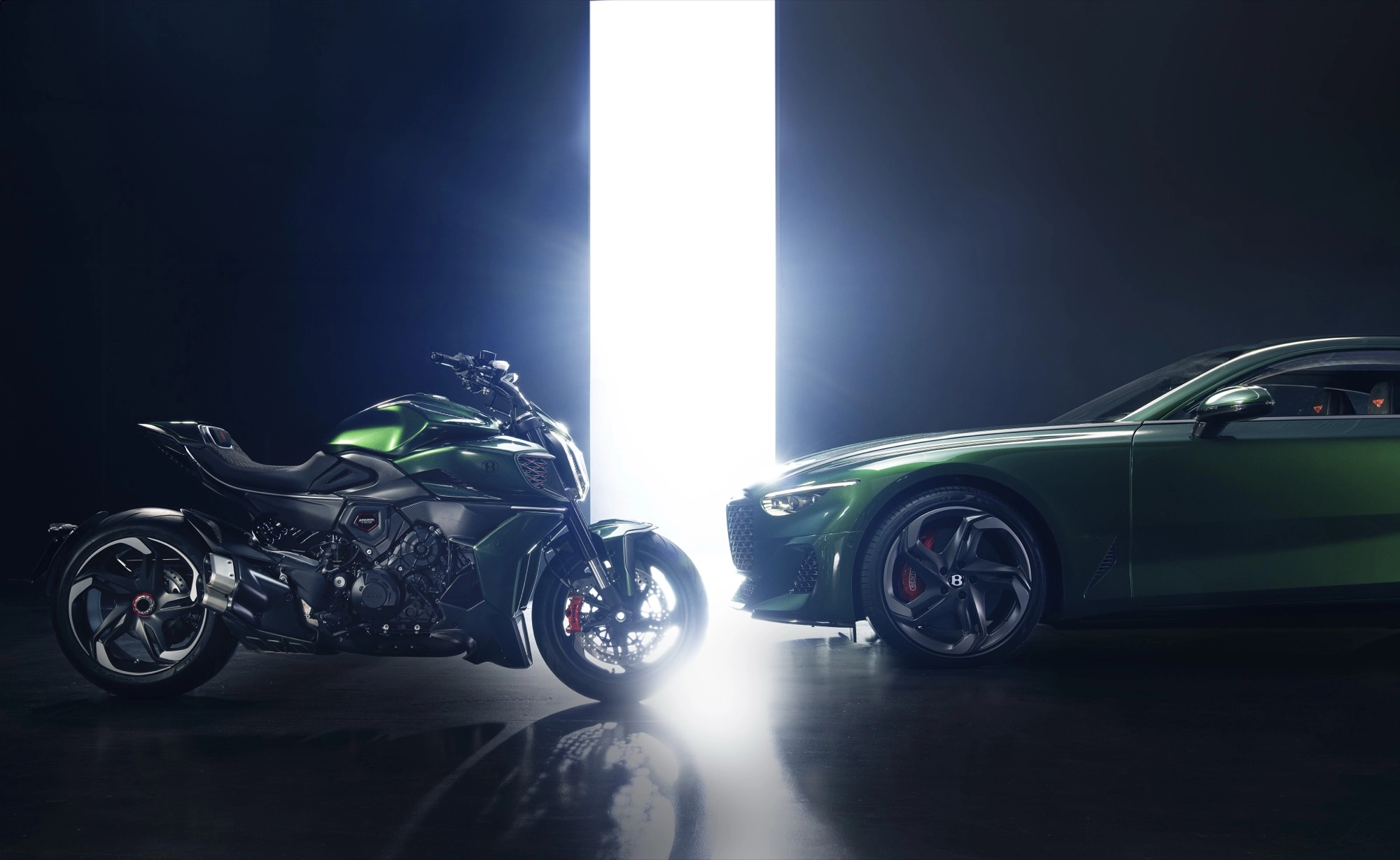Ducati распродала Diavel for Bentley и, похоже, готовит новую серию Ducati распродала Diavel for Bentley и, похоже, готовит новую серию