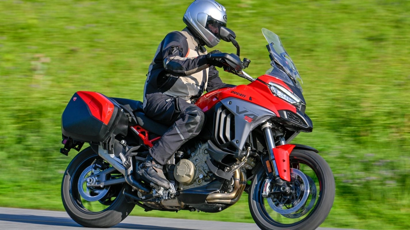 Ducati Multistrada V4 S — король дорог Ducati Multistrada V4 S — король дорог