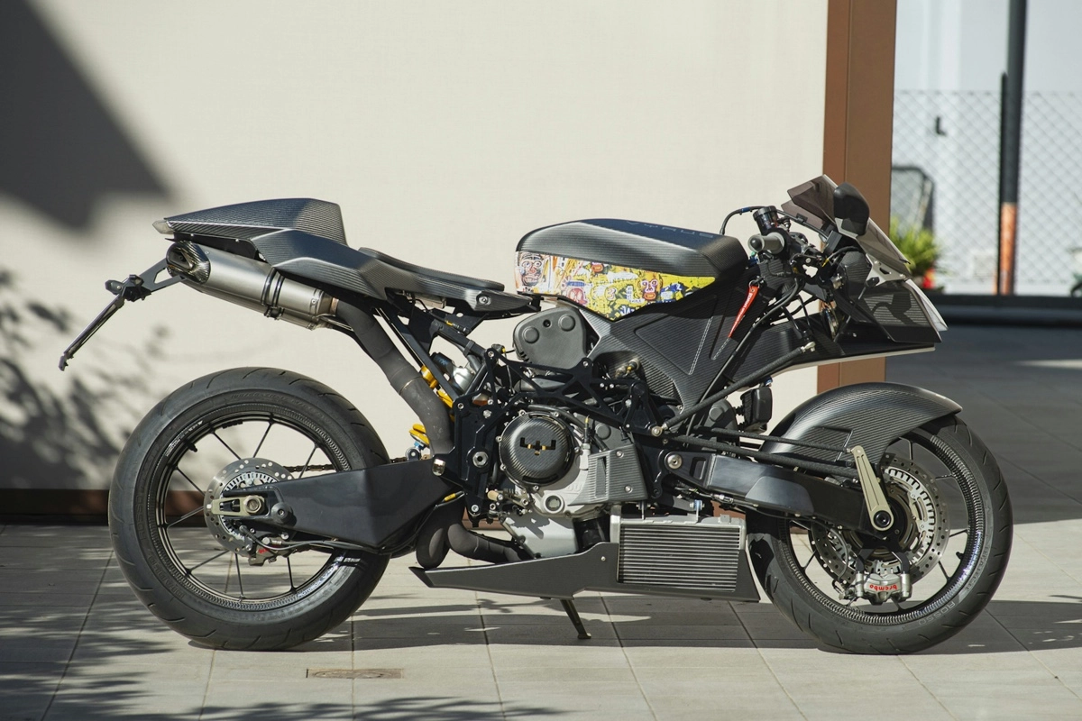 Vyrus 987 C3 4V с мотором Ducati: история и характеристики Vyrus 987 C3 4V с мотором Ducati: история и характеристики