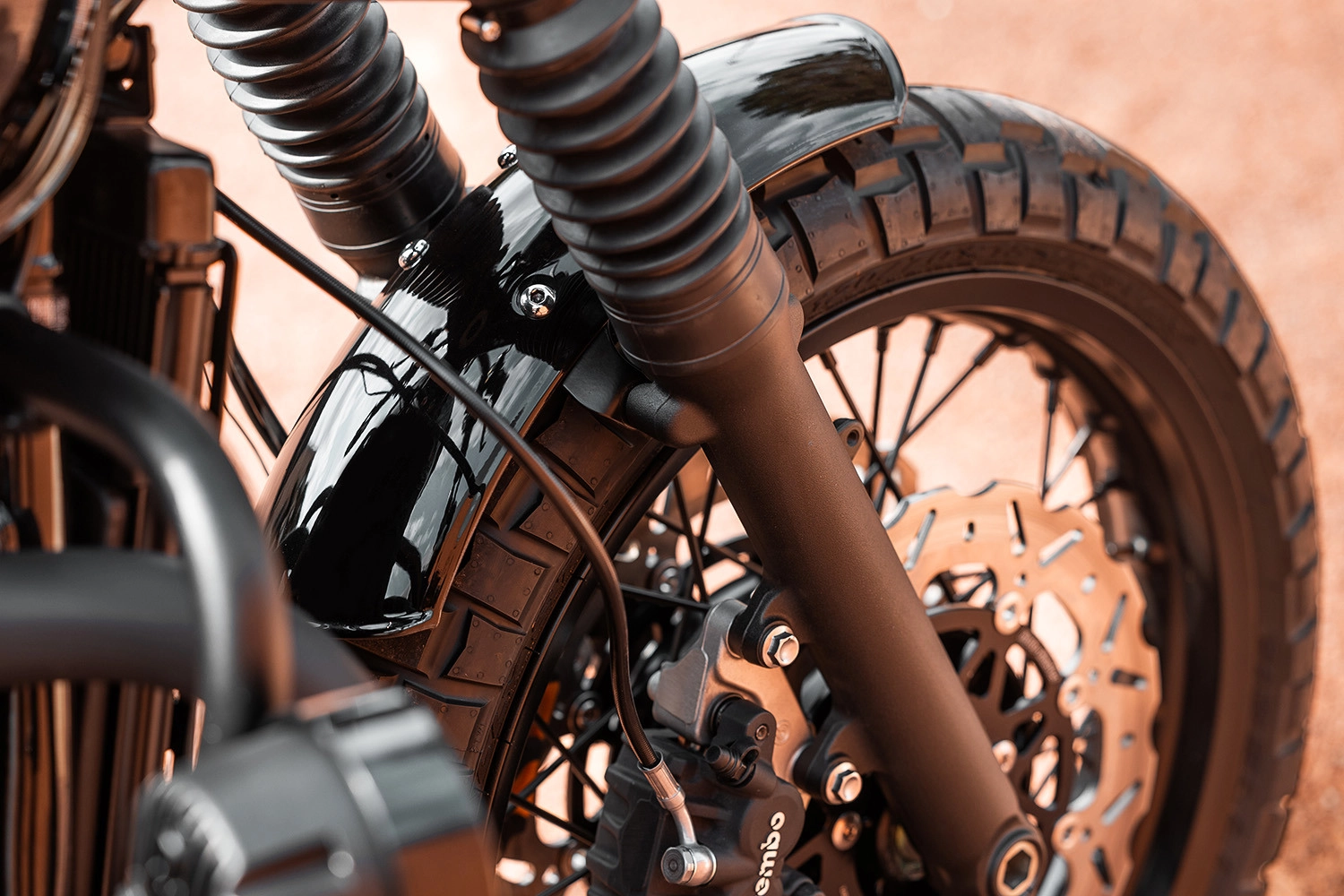 Скрэмблер на базе Triumph Bonneville T120 Black от FCR Original