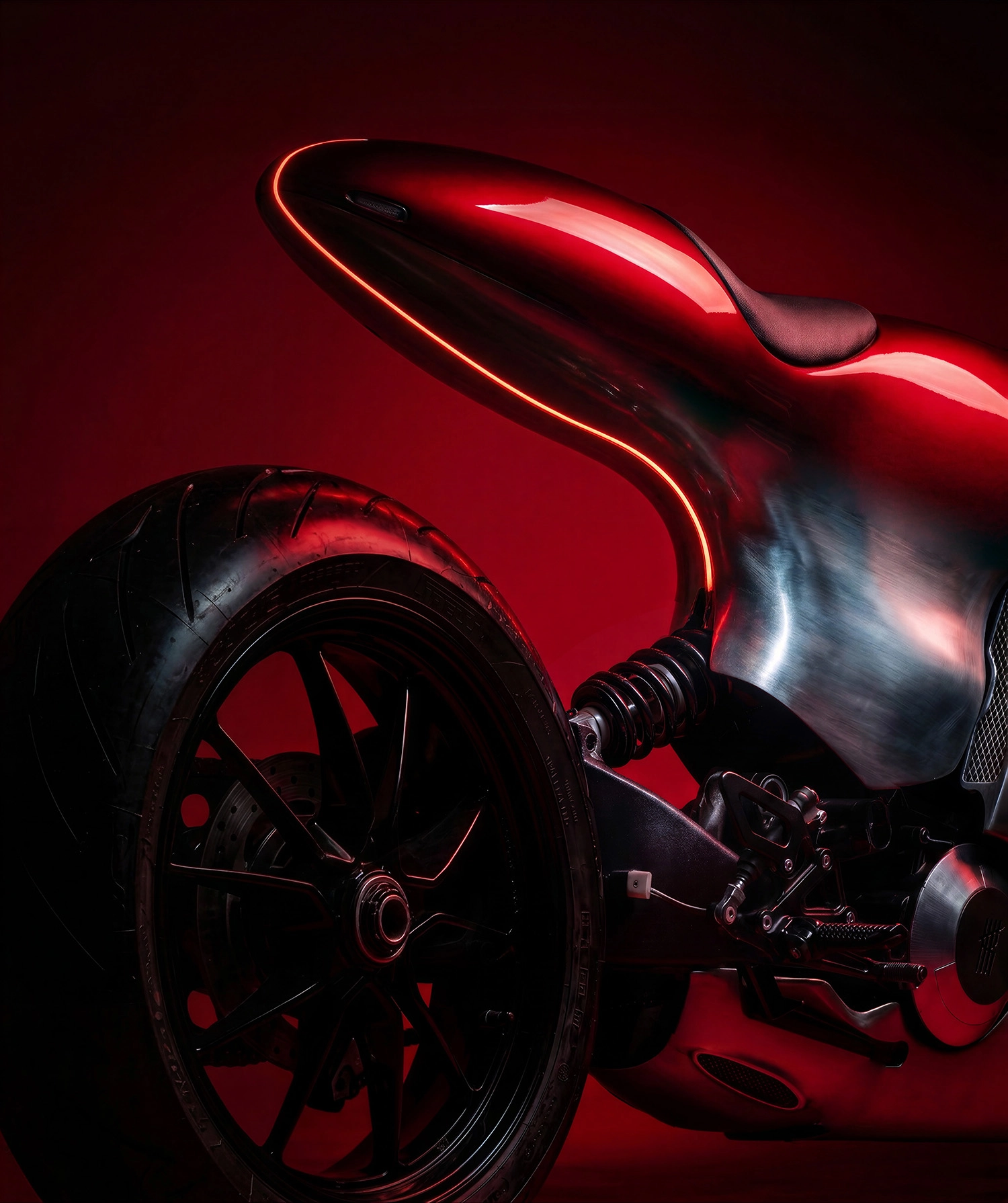 Bandit9 (RED) 800 — Ducati ради благого дела