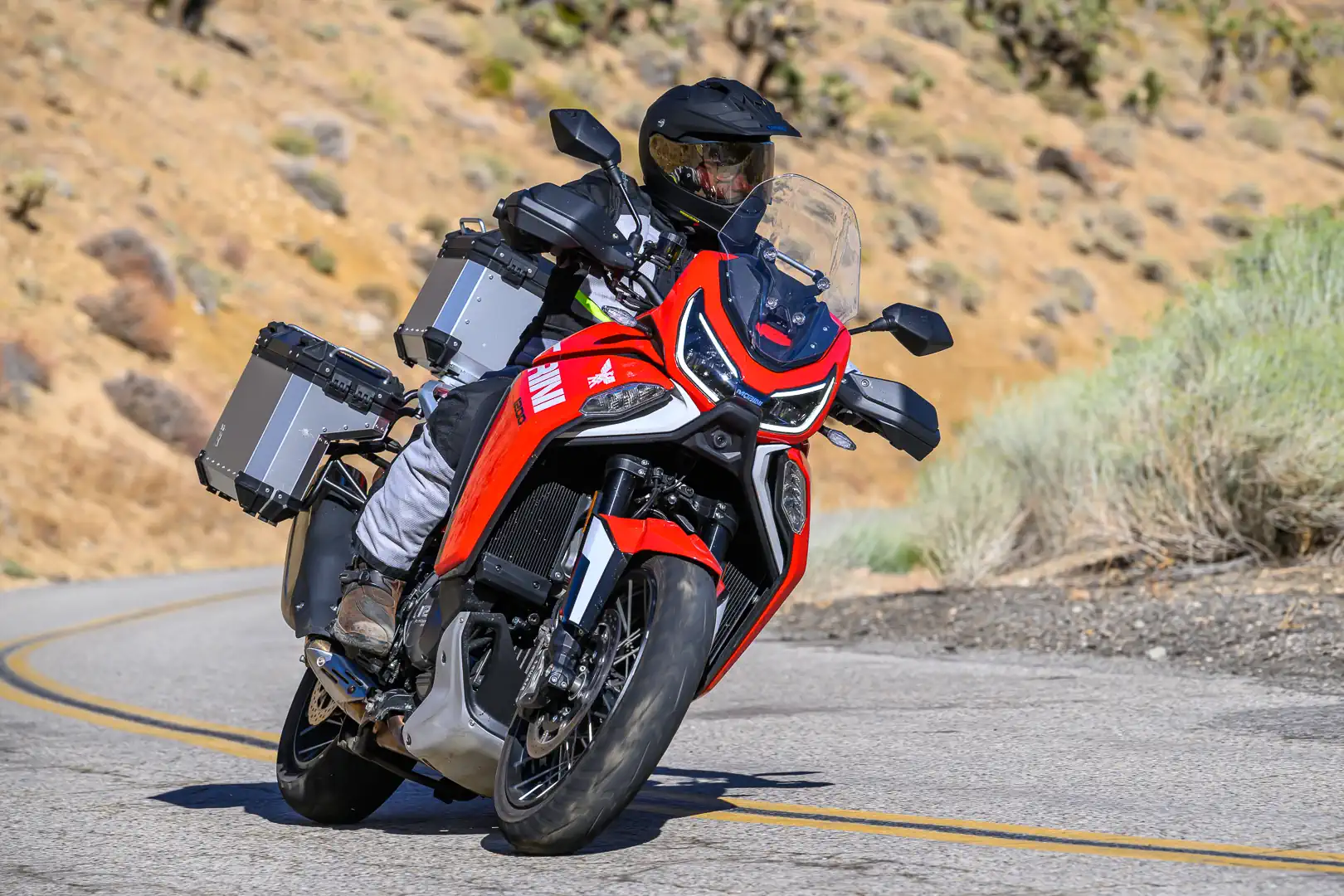 Тест Moto Morini X-Cape 1200 (2026): большой турэндуро за 12 999 долларов