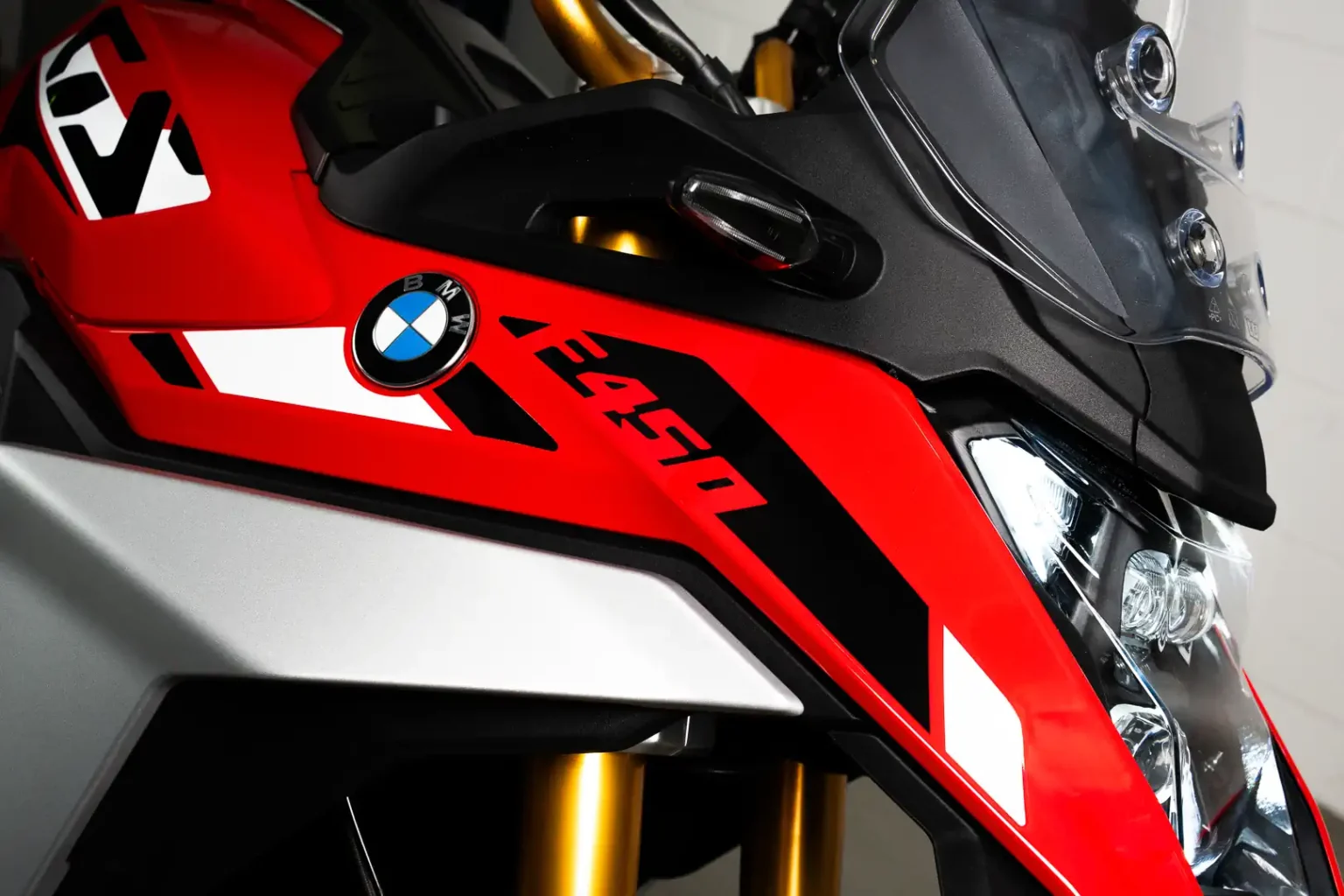 BMW F 450 GS 2027: цены в США, версии и характеристики
