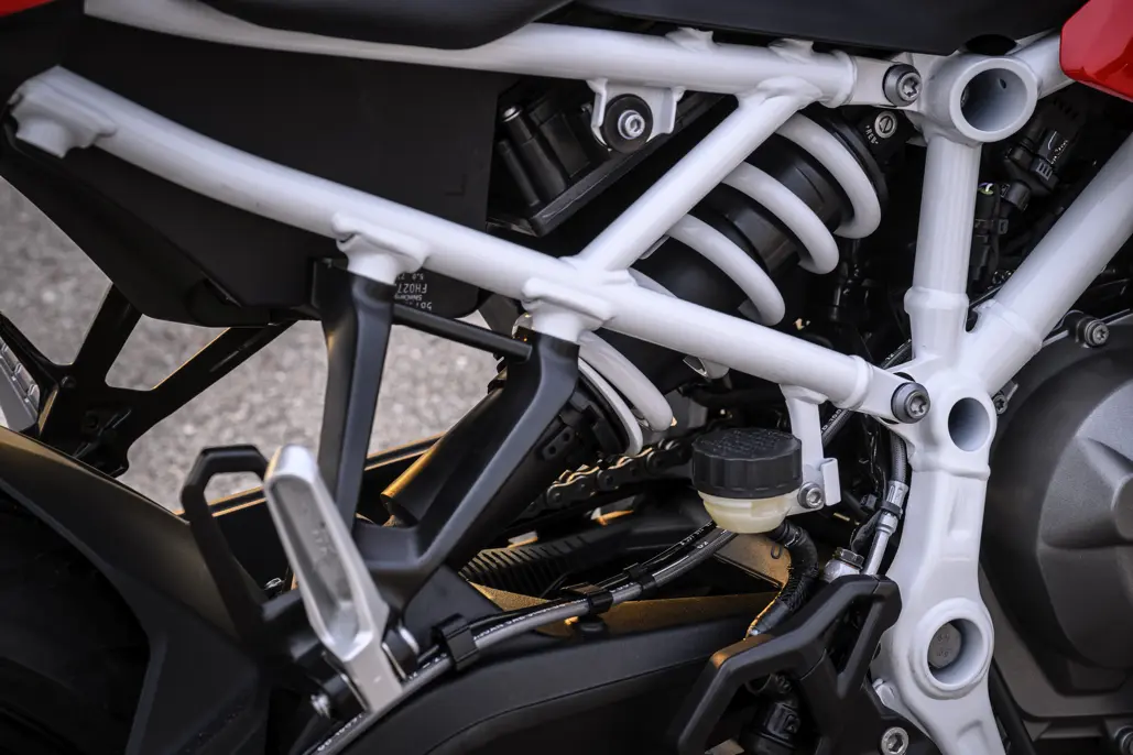BMW F 450 RR: шасси и подвеска KYB